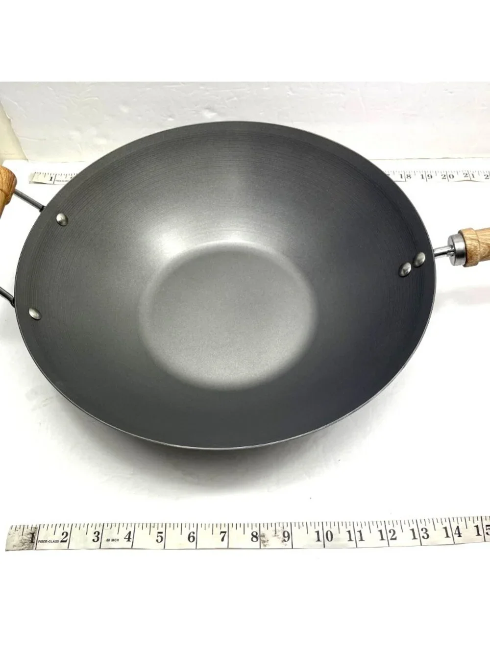 Crofton 14-Inch Carbon Steel Wok With Wooden Handles For Stir-Fry & Asian Cookin